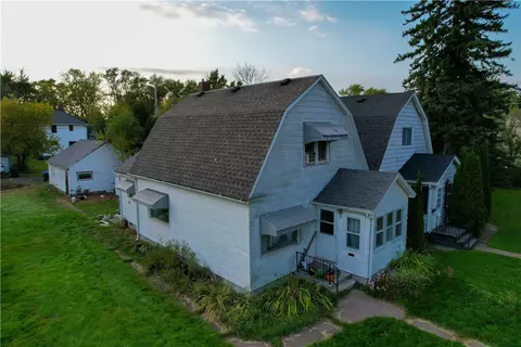 2011 Logan Ave, Superior, WI 54880 photo 2