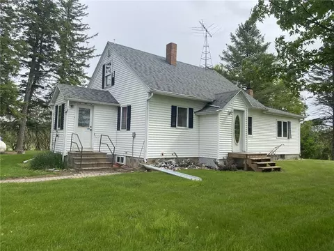 10510 325th St, Boyd, WI 54726