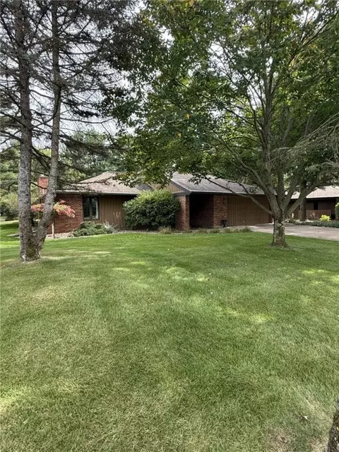 3643 Tamarack Ln, Eau Claire, WI 54701