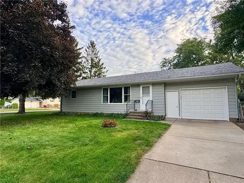 2311 Henry Ave, Eau Claire, WI 54701