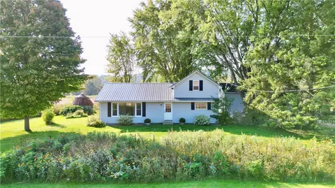 W8539 County Road Z, Arkansaw, WI 54721
