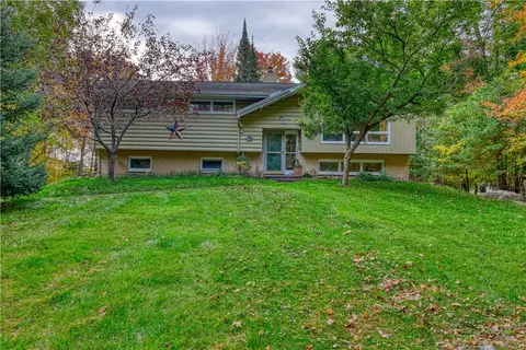 6892 W Wolf Island Rd, Hayward, WI 54843