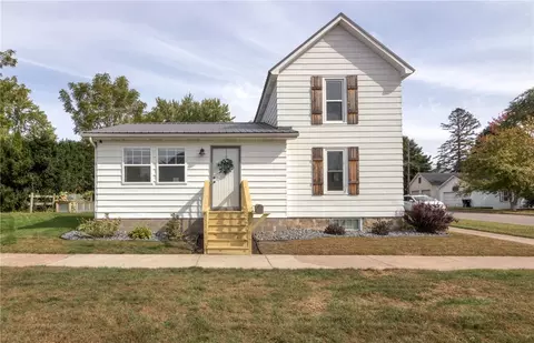 302 E Spring St, Chippewa Falls, WI 54729
