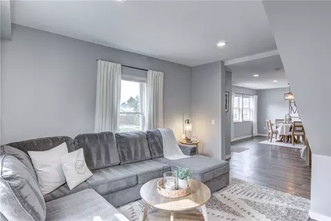 302 E Spring St, Chippewa Falls, WI 54729 photo 11
