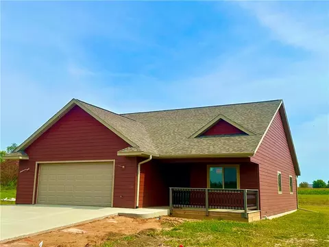 626 S East St, New Auburn, WI 54757