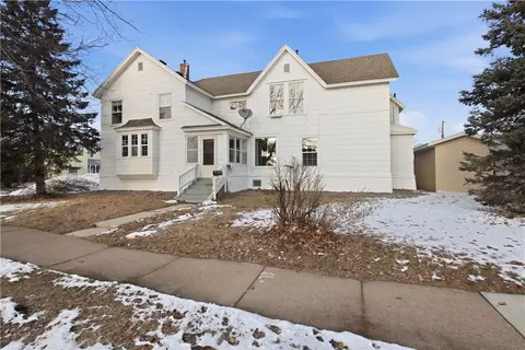 703 Main St #2, Eau Claire, WI 54701