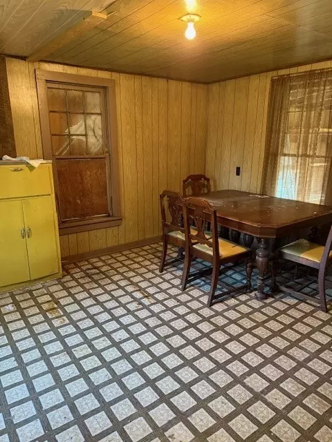 Dining - 708 Knapp St, Chetek, WI 54728 photo 1 of 1