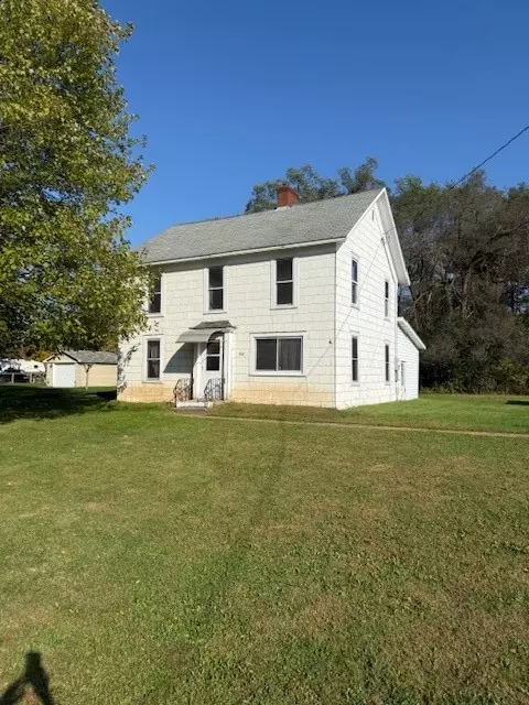 708 Knapp St, Chetek, WI 54728