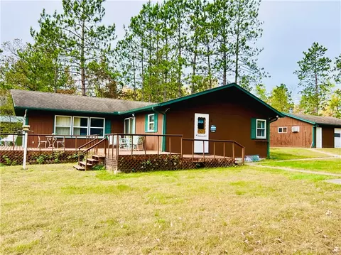 10550 S Lake Of The Woods Rd, Solon Springs, WI 54873