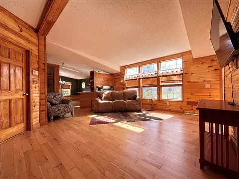 111 Golfview Ave, Barron, WI 54812 photo 10