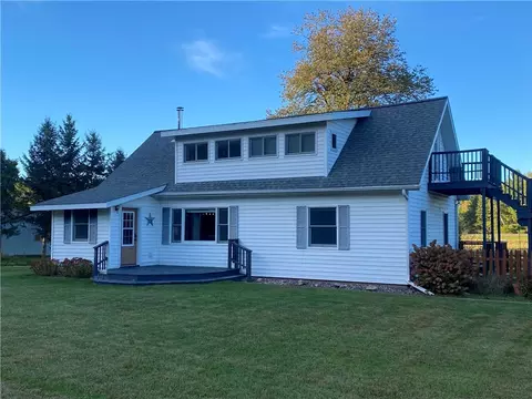 521 E Hepburn St, Prairie Farm, WI 54762