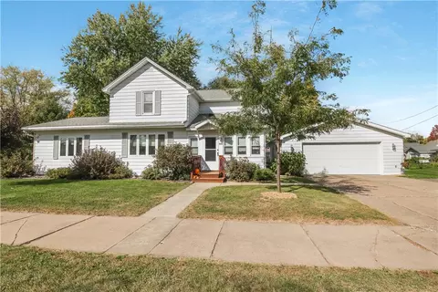 418 W Front St, Cadott, WI 54727