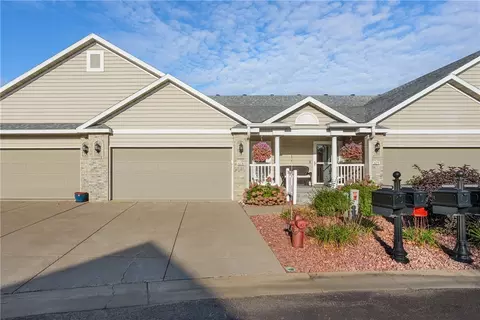 4278 Mill Ridge Cir #2, Eau Claire, WI 54703