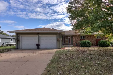 2851 12th St, Eau Claire, WI 54703