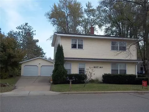 607 Pine St #1 & 2, Black River Falls, WI 54615