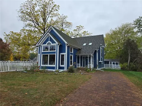 1213 2nd St, Chetek, WI 54728