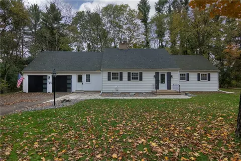 347 Heather Rd, Eau Claire, WI 54701