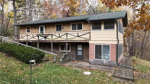 1926 Deer Trl, Spooner, WI 54801