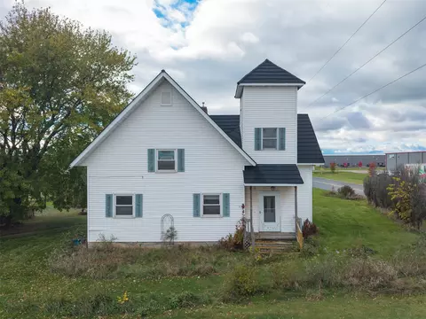 6094 E 650th Ave, Menomonie, WI 54751