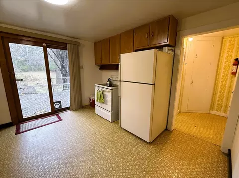 719 E 11th St N, Ladysmith, WI 54848