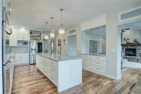 Kitchen - s15380 County Road I, Eleva, WI 54738 photo 3 of 6