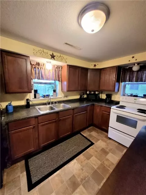 512 2nd Street St, Withee, WI 54498 photo 11