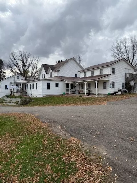 2038 4th Ave, Chetek, WI 54728
