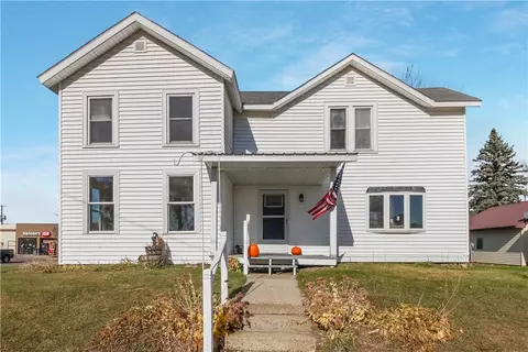 208 E Hudson St, Mondovi, WI 54755