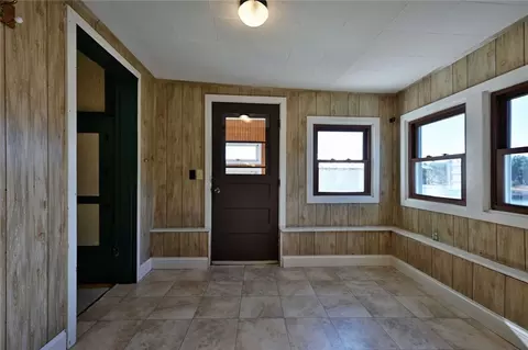 Entry Way - 501 East River Road, Hayward, WI 54843 photo 2 of 5