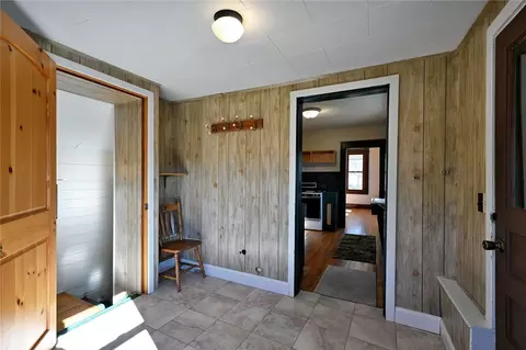 Entry Way - 501 East River Road, Hayward, WI 54843 photo 3 of 5