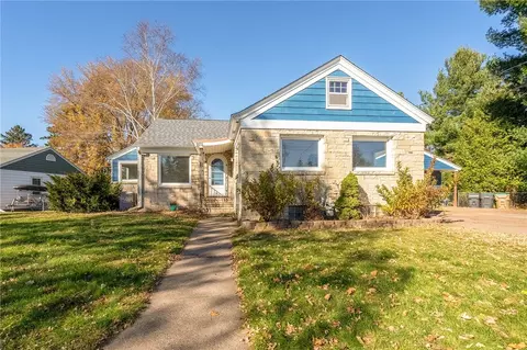925 N High St, Chippewa Falls, WI 54729
