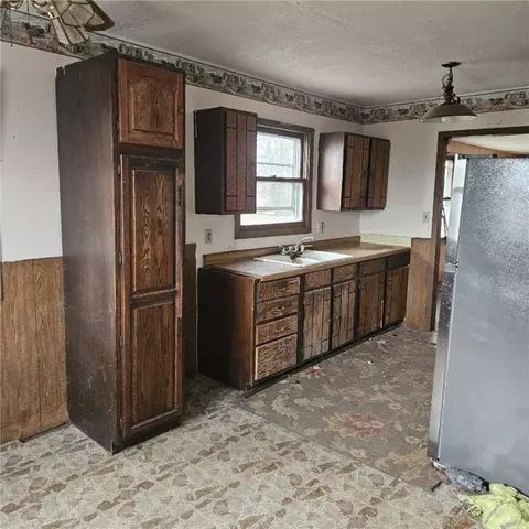 Kitchen - 1568 W 710th Ave, Spring Valley, WI 54767 photo 1 of 1
