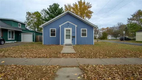 1705 9th St, Eau Claire, WI 54703