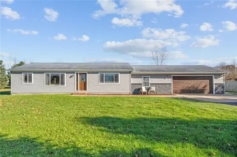 1281 W Northstar Ln, Eau Claire, WI 54703