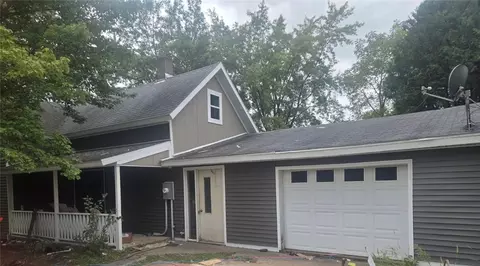 125 Hampton Ave S, Dallas, WI 54733