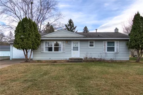 2335 Welsh Ct, Eau Claire, WI 54703