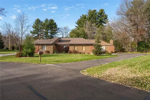 3618 Tamarack Ln, Eau Claire, WI 54701