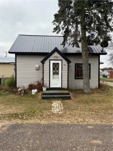214 Anderson St, Dallas, WI 54733