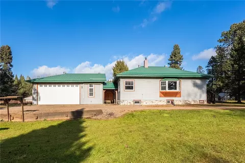 7015 N 4th St, Loretta, WI 54896