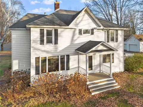 1045 Grove St, Cumberland, WI 54829