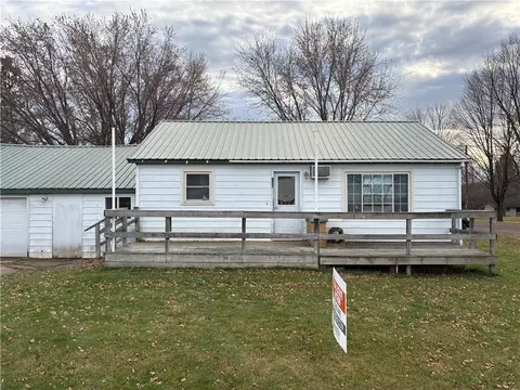 130 W Brewster St, Prairie Farm, WI 54762