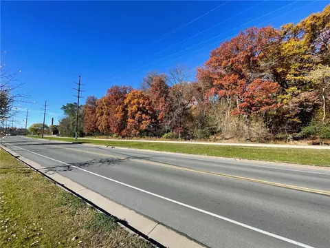 000 Galloway St, Eau Claire, WI 54703