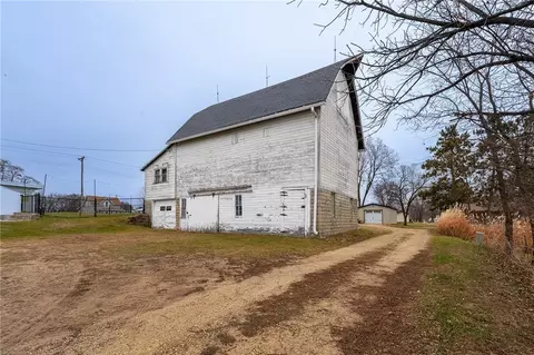Exterior - 50482 S 3rd St, Eleva, WI 54738 photo 9 of 14