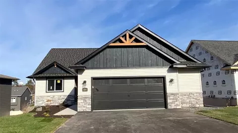 1334 Pebble Beach Dr #LOT 165, Altoona, WI 54720