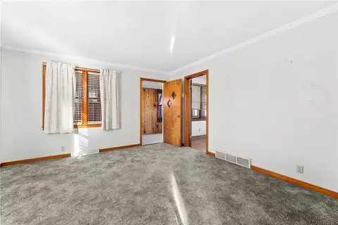 Living - 400 E Stanley St, Thorp, WI 54771 photo 1 of 4