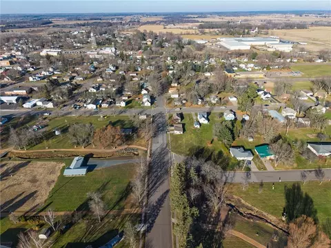View/Area - 400 E Stanley St, Thorp, WI 54771 photo 4 of 4