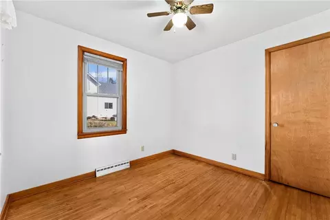 Bedroom - 400 E Stanley St, Thorp, WI 54771 photo 1 of 8