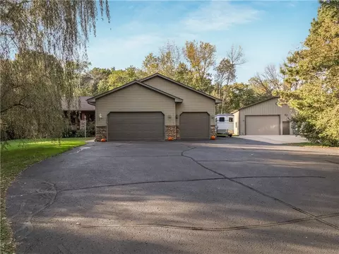 1178 56th St, Hudson, WI 54016