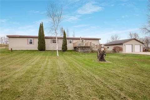 3 27 78 St, New Auburn, WI 54757