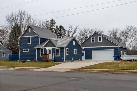 338 N Wisconsin Ave, Rice Lake, WI 54868